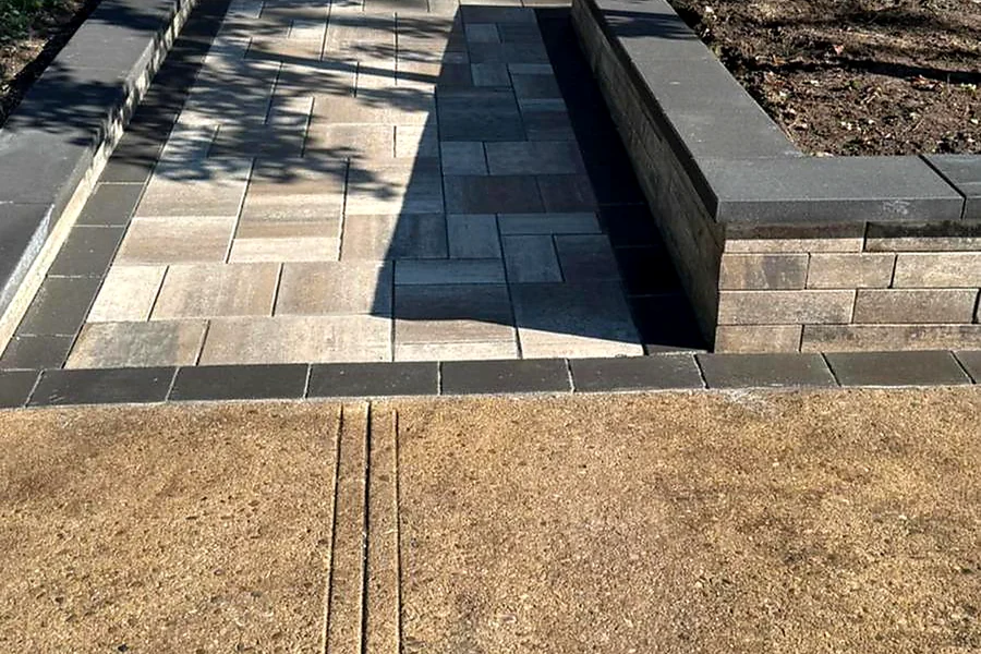 Walkway & steps by Bobby Paving in the GTA